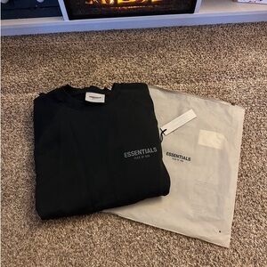 Essentials Crewneck